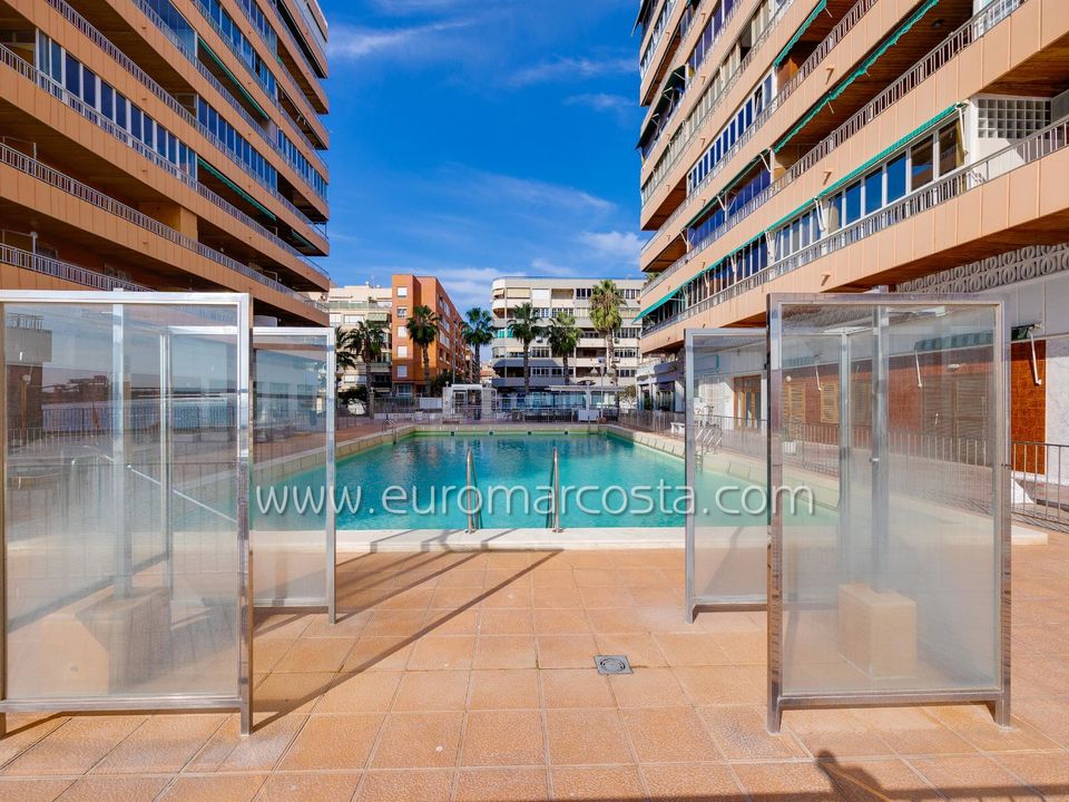 Lejlighed i Torrevieja, Alicante - foto 2